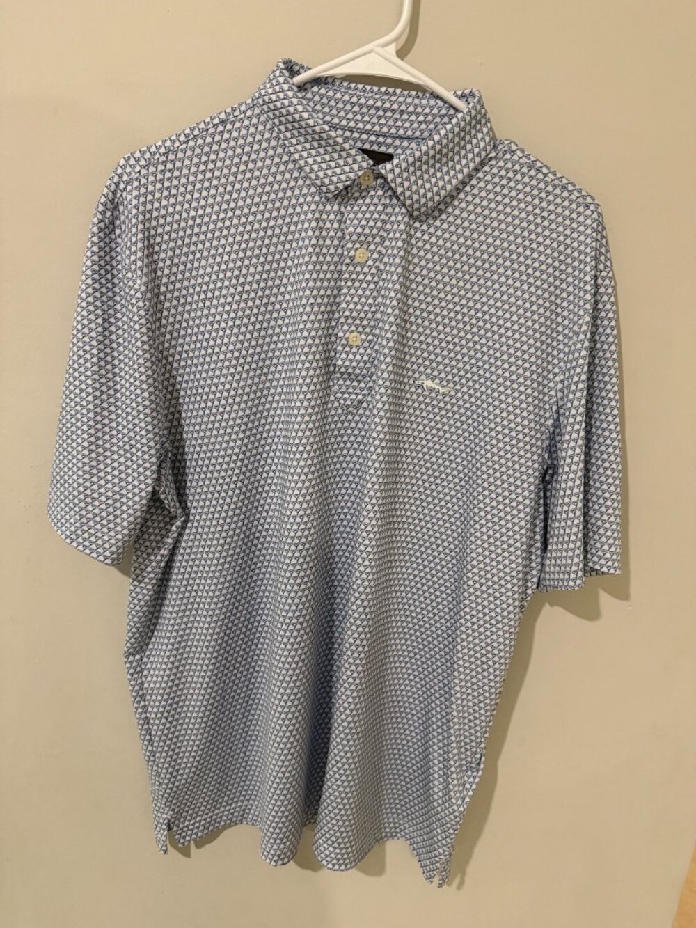 Greg Norman Men’s White Blue Print Golf Polo Shirt Shark Logo Performance
